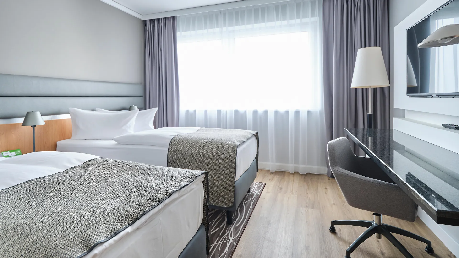 Holiday Inn Berlin Airport - Conference Centre By Ihg Schönefeld Hotel