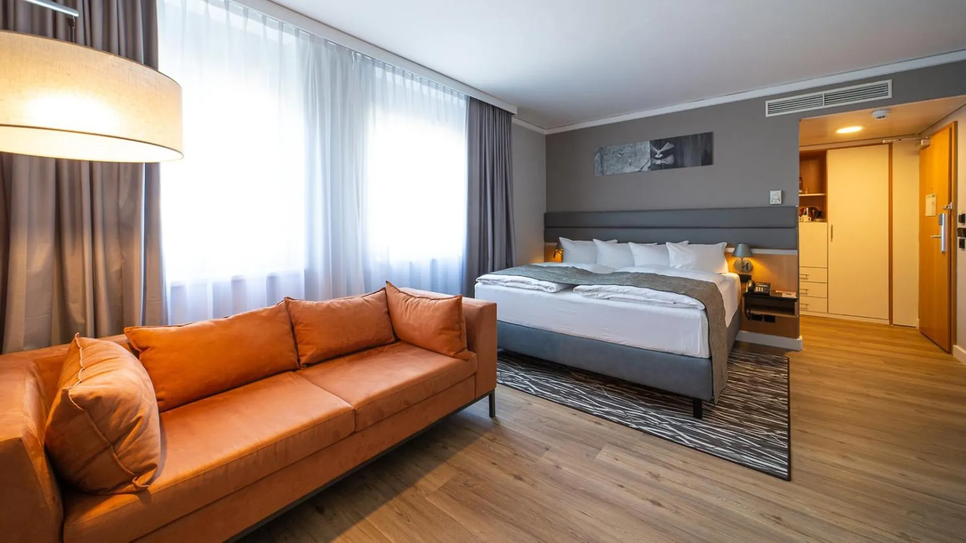 Holiday Inn Berlin Airport - Conference Centre By Ihg Schönefeld 4*,