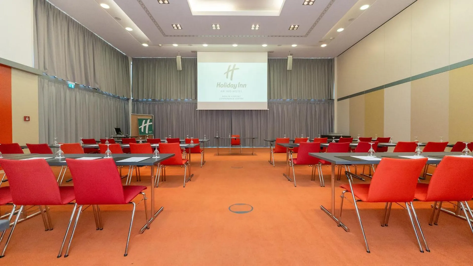 Holiday Inn Berlin Airport - Conference Centre By Ihg Schönefeld Hotel