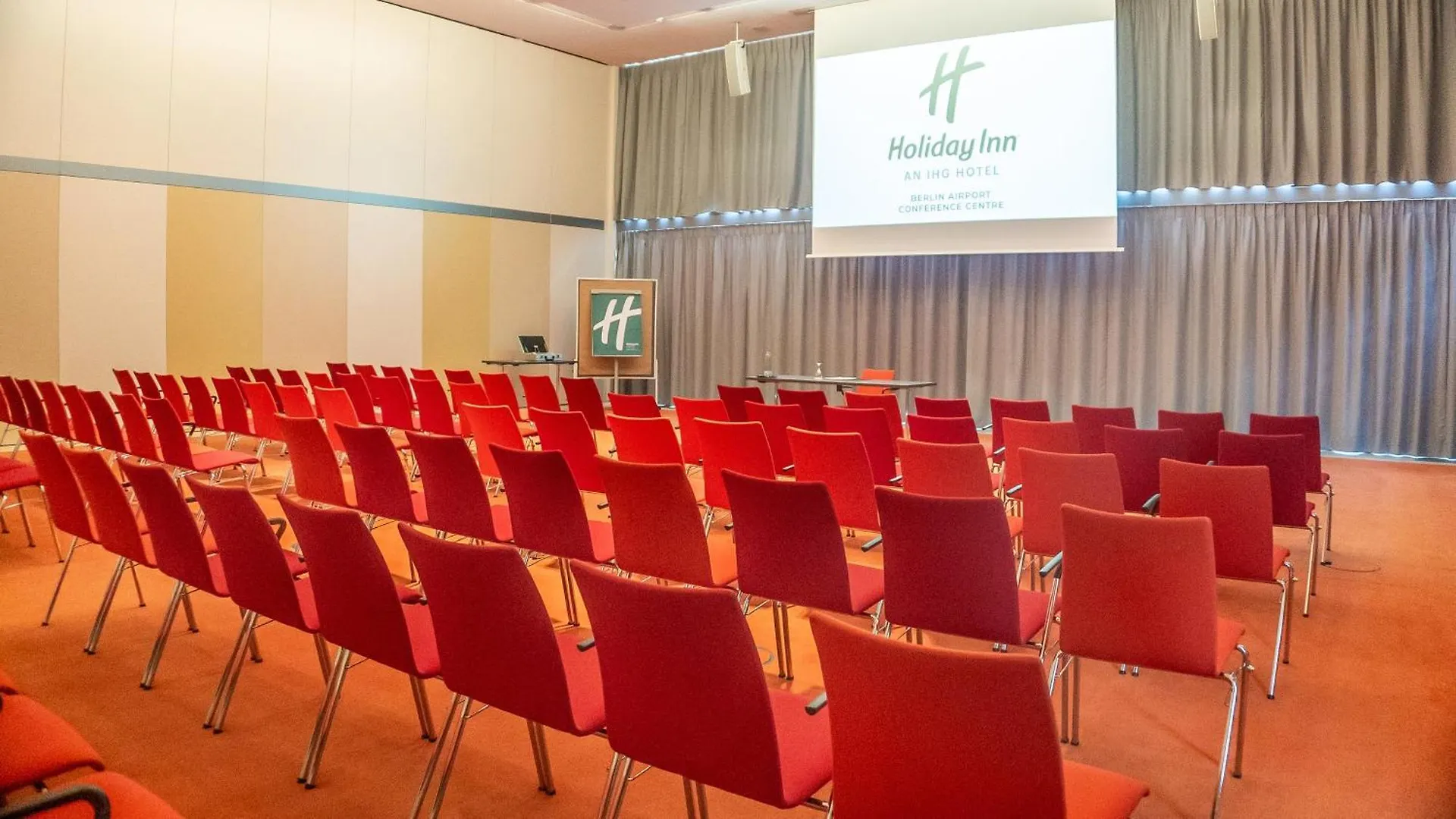 **** Hotel Holiday Inn Berlin Airport - Conference Centre By Ihg Schönefeld Deutschland