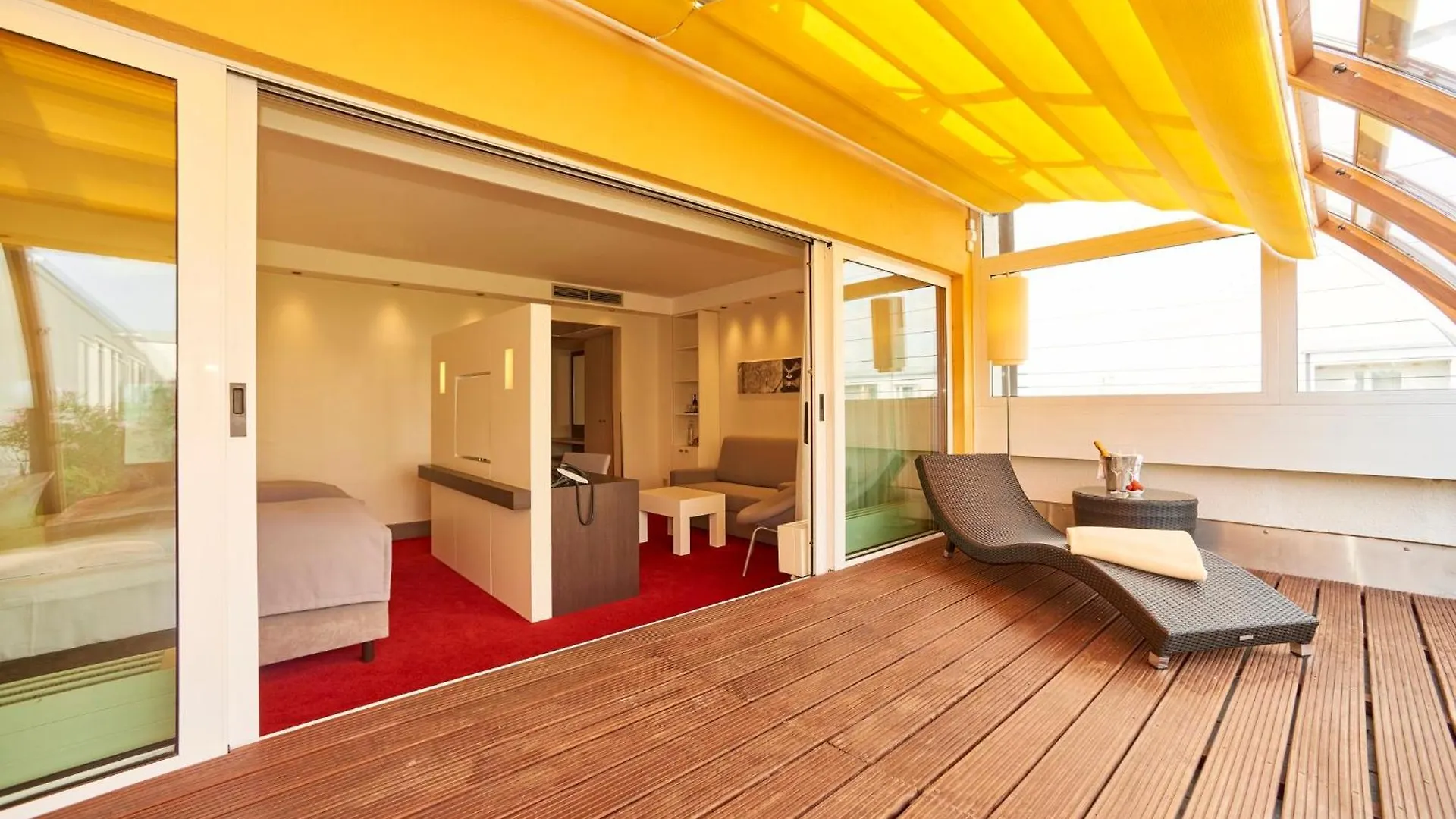 **** Hotell Holiday Inn Berlin Airport - Conference Centre By Ihg Schönefeld Tyskland